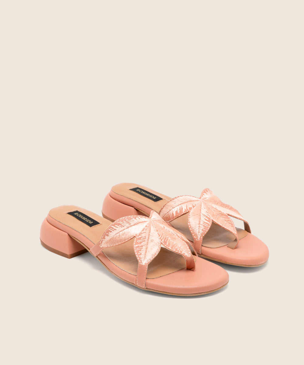 Mule Palm Nude - angulo